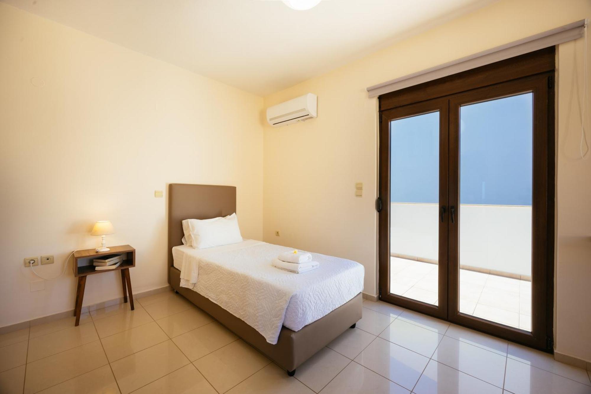 העיירה רתימנו Villa Avra מראה חיצוני תמונה
